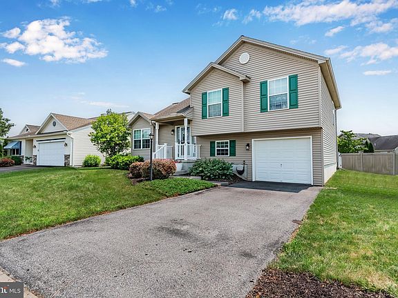 4th image of 3 Kennsington Ct
