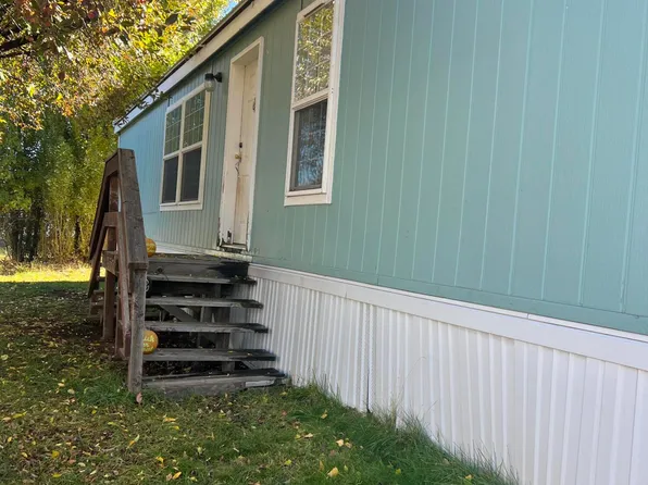 4000 Round Lake Rd Space 106, Klamath Falls, OR 97601