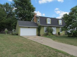 8249 Lincolnshire Blvd, Strongsville, OH 44149