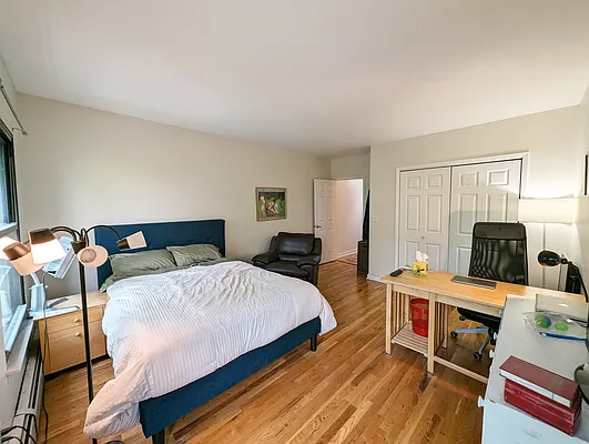 Rented by Costa Properties Group LLC | media 28