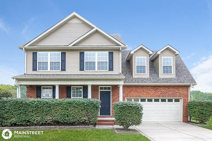 1st image of 831 Fleming Farms Dr