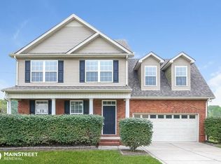 831 Fleming Farms Dr, Murfreesboro, TN 37128