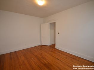 99 Brainerd Rd APT 8, Boston, MA 02134