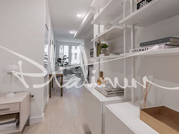 5th image of 20 Broad St APT 1618