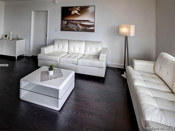 3rd image of 2899 Collins Ave APT 524