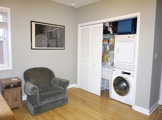 2652 W Rascher Ave #103, Chicago, IL 60625