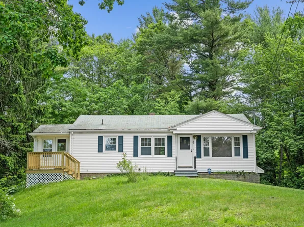 28 Walker Drive, Thompson, CT 06262