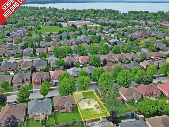 14 Kerfoot Cres, Georgina, ON L4P 4B8