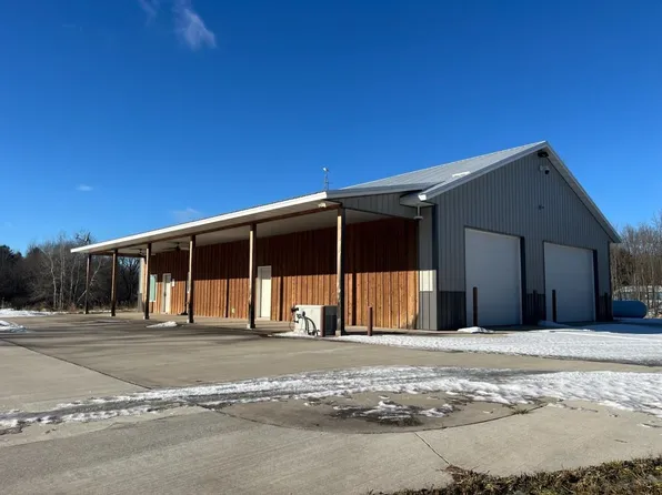 N3353 Comet Rd, Tigerton, WI 54486