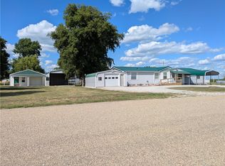 107 W Crawford St, Metcalf, IL 61940