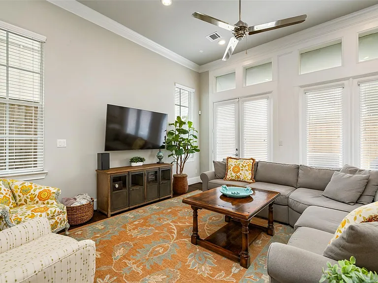 8614 Green Kolbe Ln — Photo 9