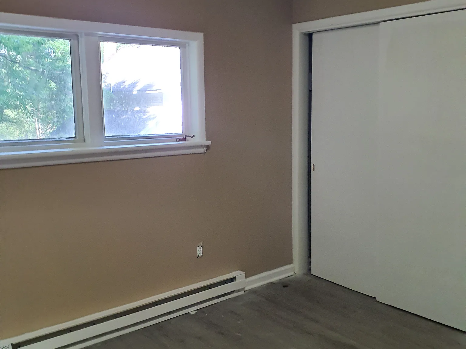 3 bed, $1,800 — Photo 4