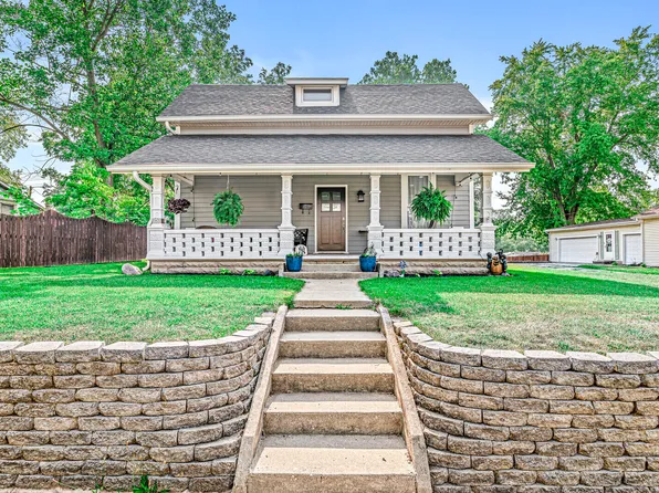 216 Adams St, Pendleton, IN 46064