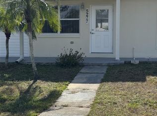 5277 Grobe St, North Port, FL 34287