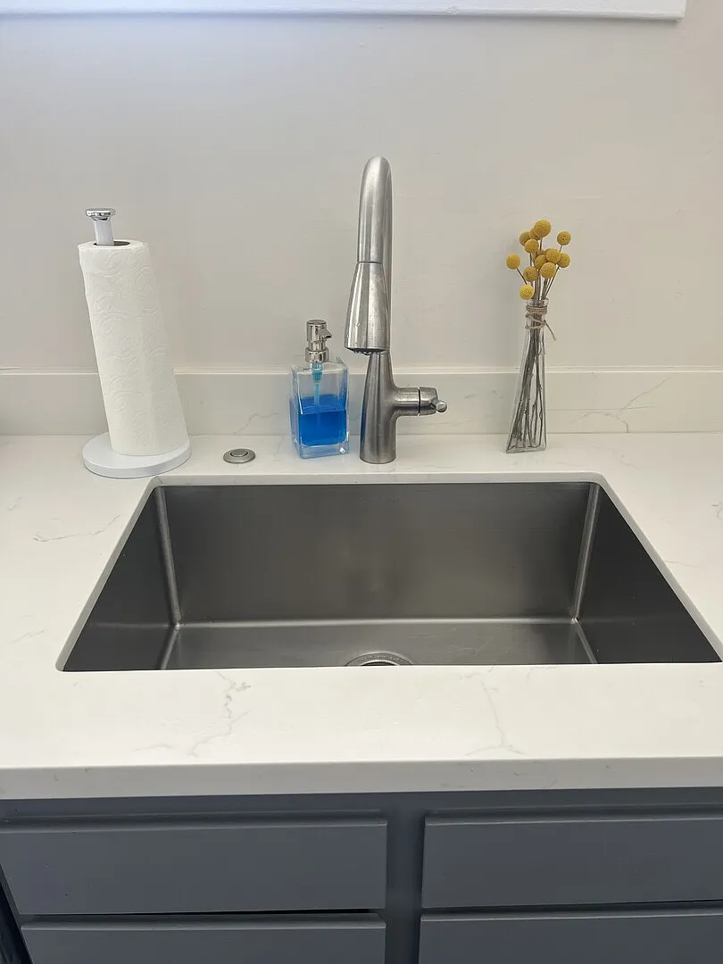 Welcome to your new home at 939 Oak Street in San Francisco! — Photo 3