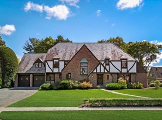 23 Phillips Ave, Swampscott, MA 01907