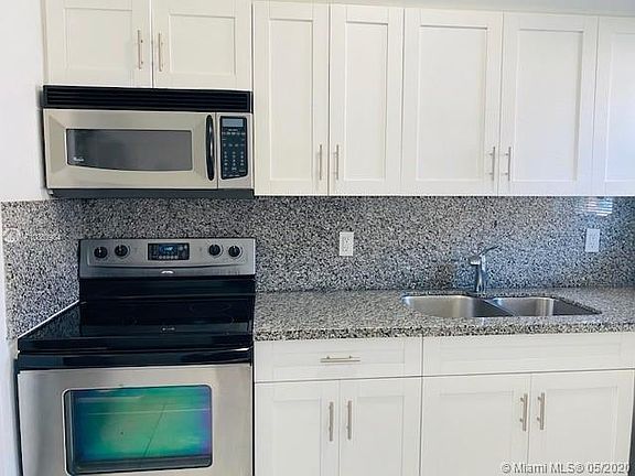5th image of 717 NE 91st St APT 2B