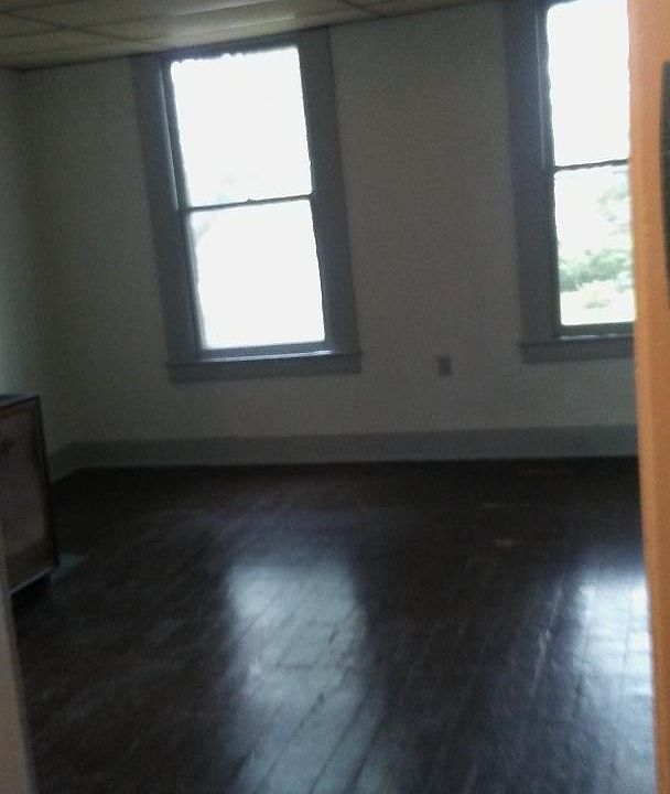 1st image of 2622 Montgomery St #2
