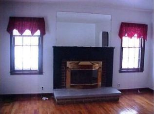 2123 W Sherman Blvd, Norton Shores, MI 49441