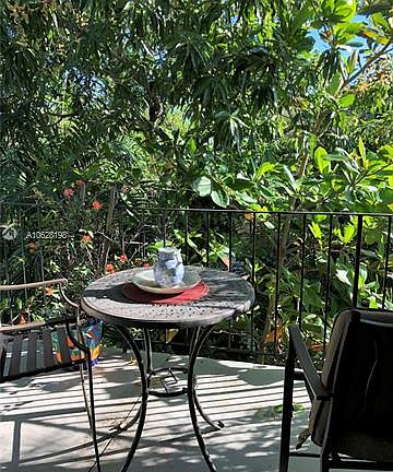 5th image of 2539 S Bayshore Dr #425AR