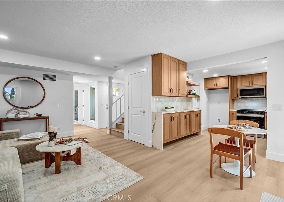 1st image of 6604 Kameha Cir