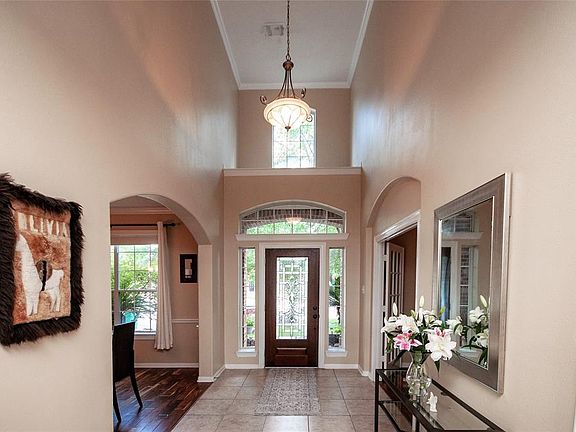 4th image of 20958 Winchester Rock Dr