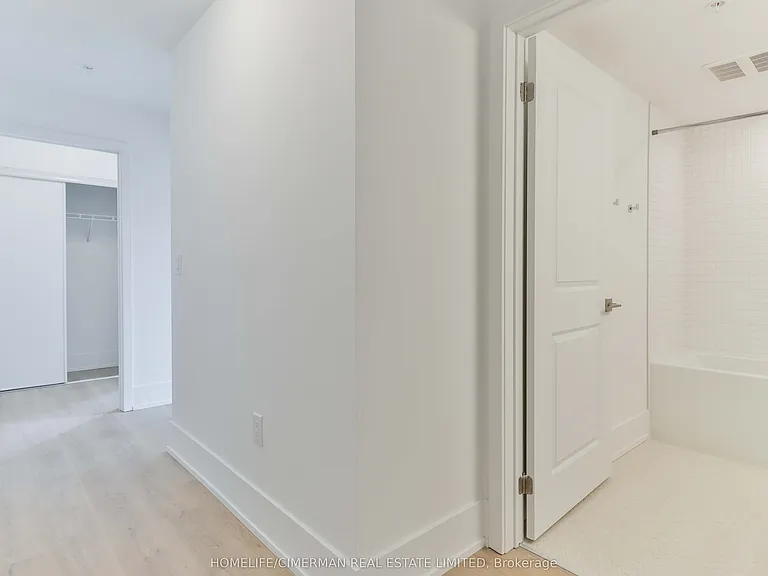 206 King St W #Penthouse 1 — Photo 23