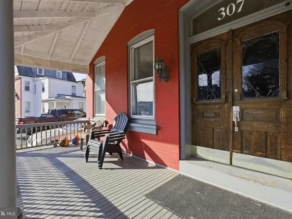 307 Haws Ave, Norristown, PA 19401