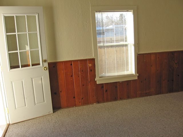 2nd image of 127 Terry Ave APT 1