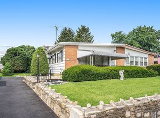 1044 Grant Ave, Philadelphia, PA 19115