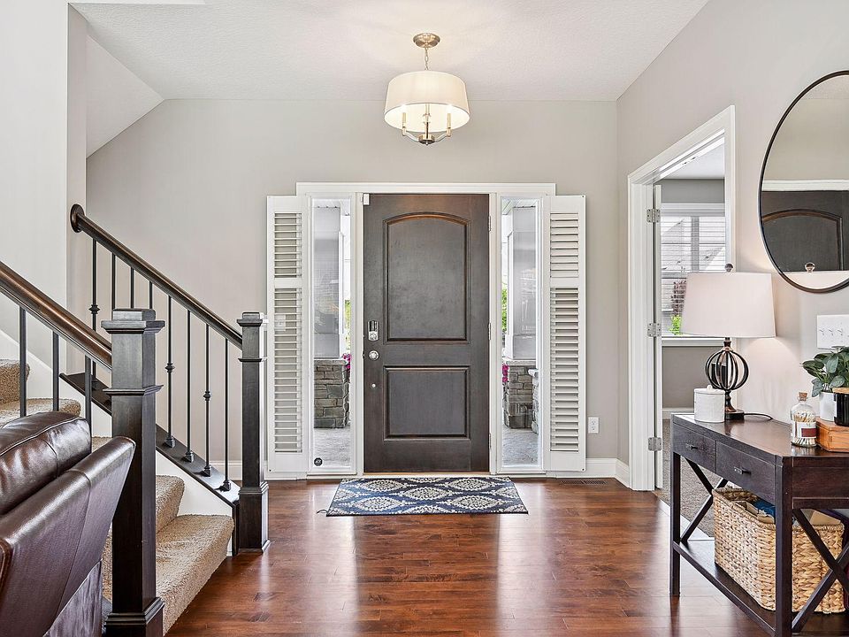 1st image of 5865 Zanzibar Ln N