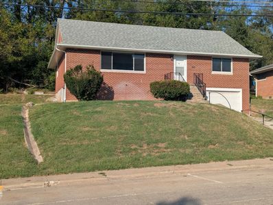 811 E Dunklin St, Jefferson City, MO, 65101