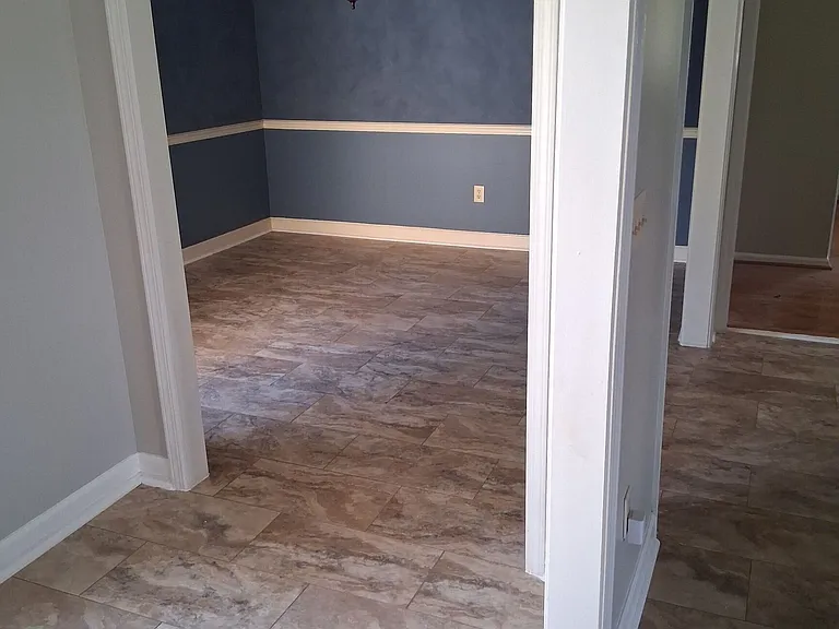 612 Redbud Ln — Photo 30