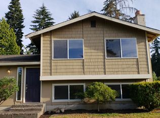 16019 84th Ave NE, Kenmore, WA 98028