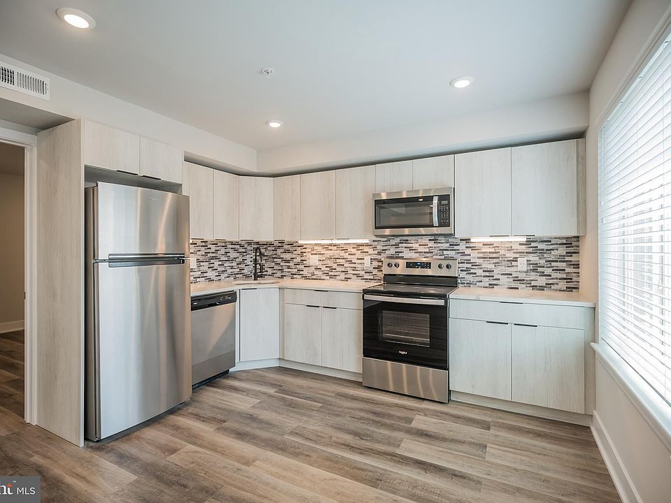 1st image of 3707 Haverford Ave #0
