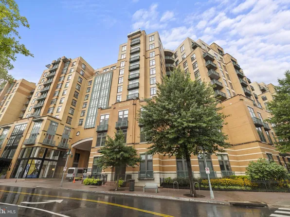 2720 S Arlington Mill Dr Unit 708, Arlington, VA 22206