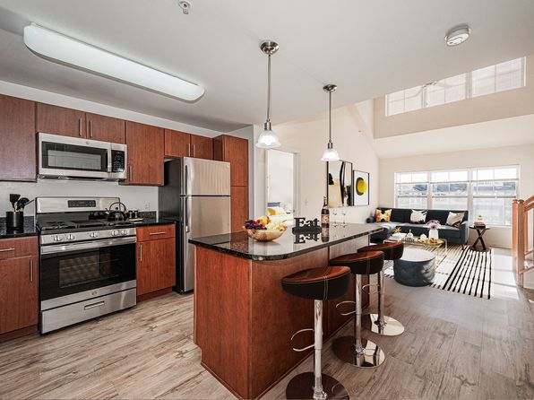 26 Belden Ave UNIT 1306