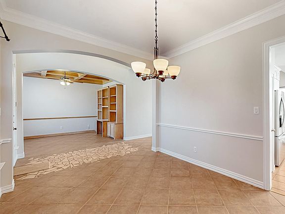 5th image of 7520 Sweetgum Dr