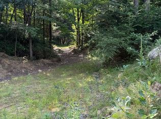 293 Warren Rd, Brimfield, MA 01010