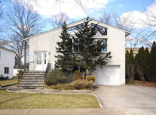 40-09 Monroe St, Fairlawn, NJ 07410