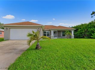 2910 65th St W, Lehigh Acres, FL 33971