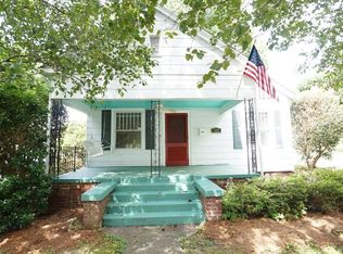 315 7th St NW, Hickory, NC 28601