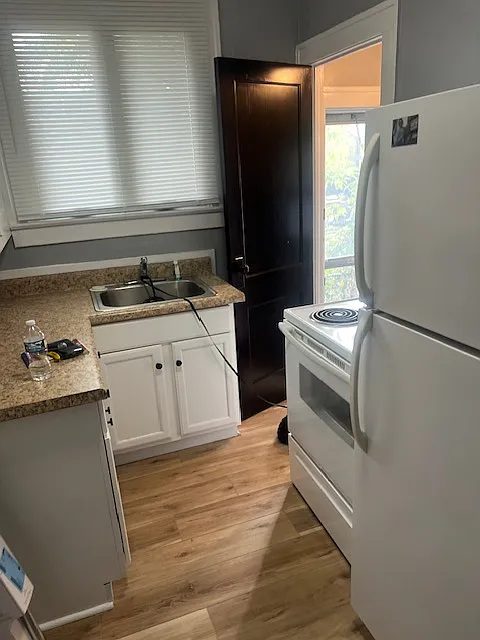 1 bed, 900 sqft, $950 — Photo 4