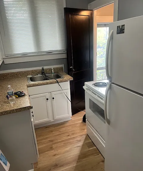 4216 Graceland Ave — Photo 4