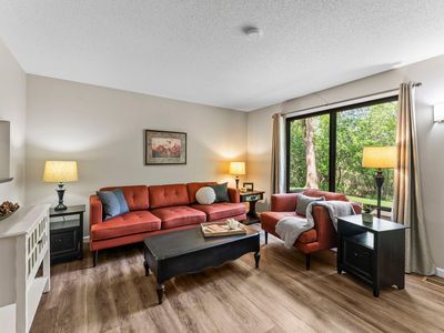 5962 Fernwood St, Shoreview, MN, 55126
