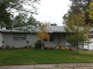 1011 Theron Pl, Garden City, KS 67846