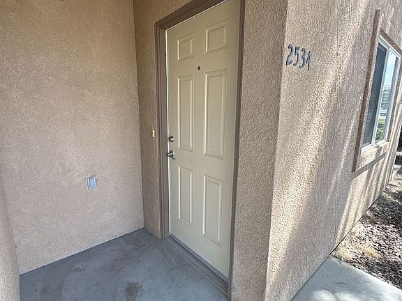 2nd image of 2534-40 W Oriole Ave #2534