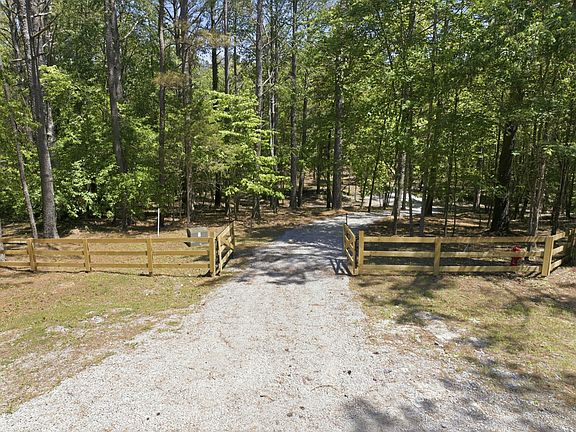 2nd image of 0 Prospect Ln
