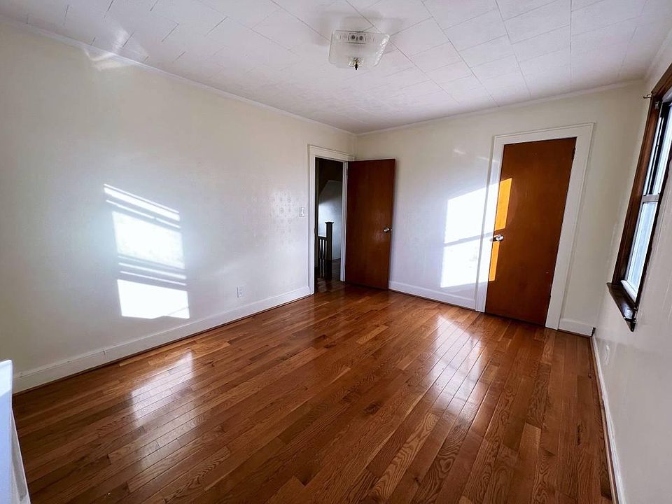 1st image of 15023 84th Ave #2