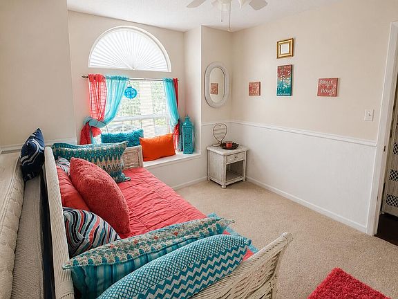 4th image of 2129 CHURCHILL DOWNS CIRCLE Circle
